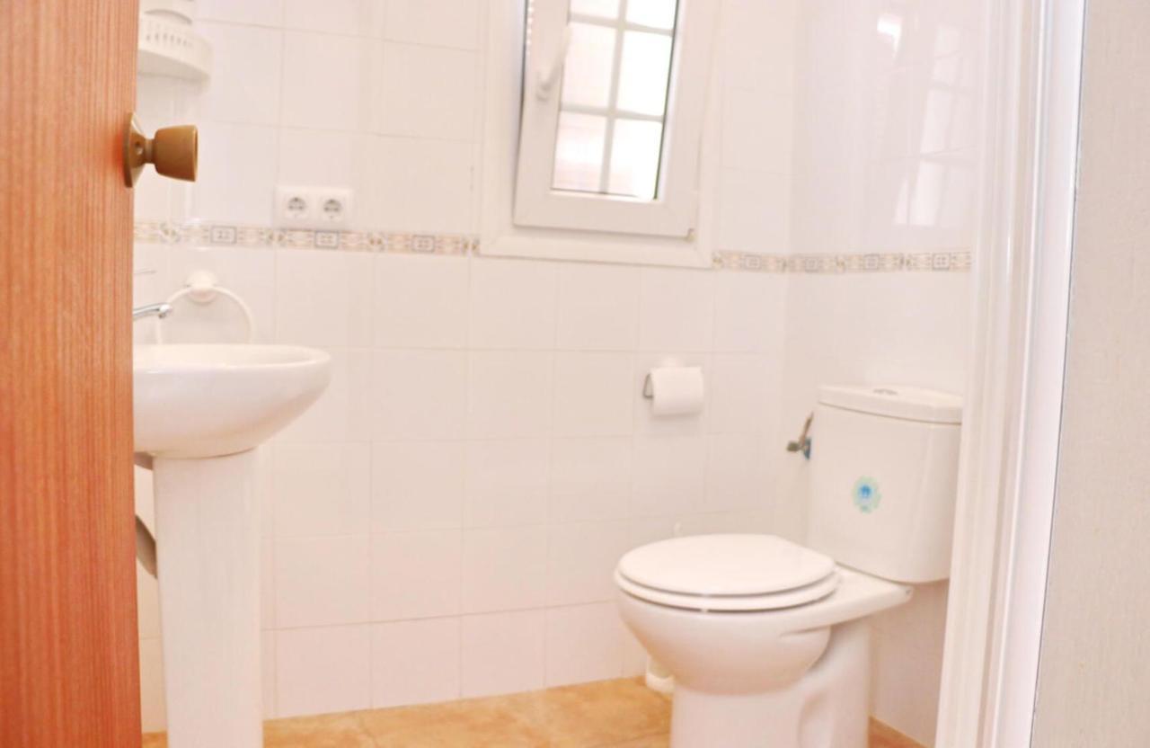 Apartamento Velarde コニル・デ・ラ・フロンテラ エクステリア 写真
